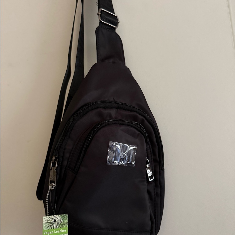 Badgley Mischka Sling/Belt Bag with Sleek Design - Picture 3 of 10